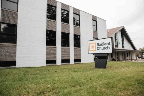 Radiant Church 사진