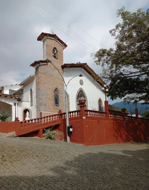Parroquia San Bernardo 사진