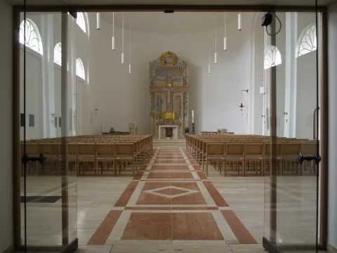 St. Michael 사진