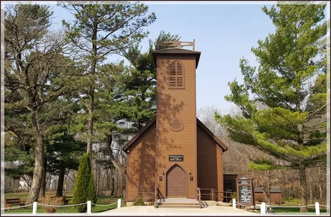 Little Brown Church in 사진