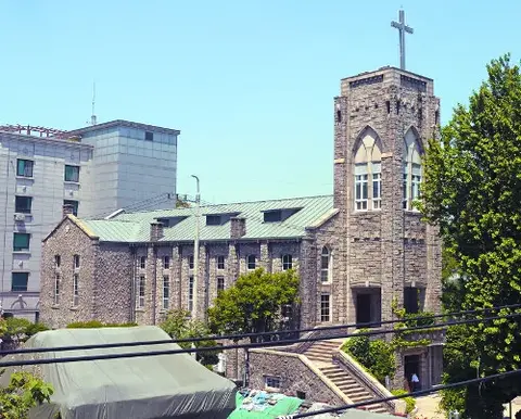 나무위키 「서울성남교회」 · 서울성남교회 측면