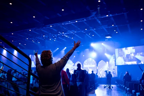 Kensington Church Clinton Township Campus 사진