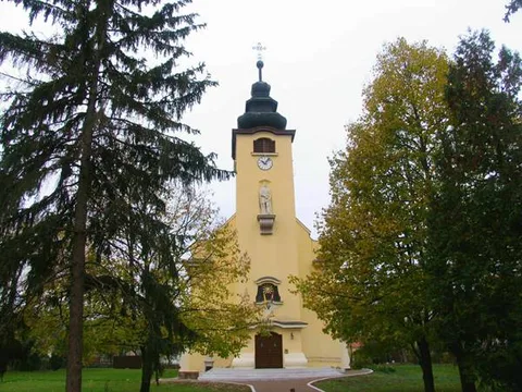 Lajosvárosi Szent Lajos-templom 사진