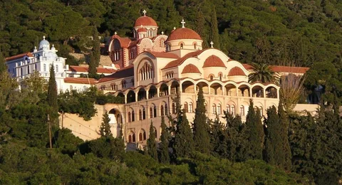 Panagia Pefkovounogiatrissa Monastery 사진