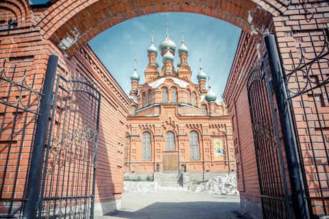 Свято-Троицкая церковь 사진