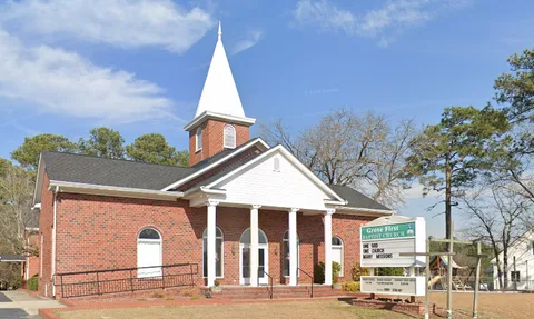 Grove First Baptist Church 사진