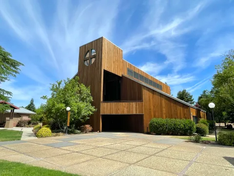 Saint John the Evangelist Episcopal Church 사진