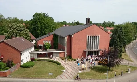 St. Michael 사진