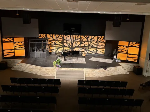 Western Oaks Baptist Church 사진