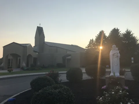 Saint Mary Catholic Church 사진