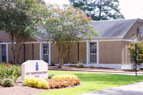 First Presbyterian Church 사진