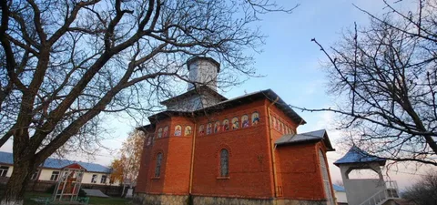 Biserica Nașterea Maicii Domnului 사진