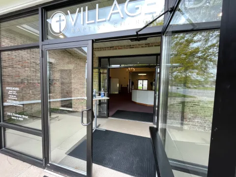 Village Baptist Church 사진