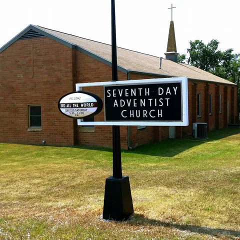 Fairbury Seventh-day Adventist Church 사진