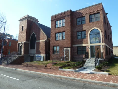 Third Street Church of God 사진