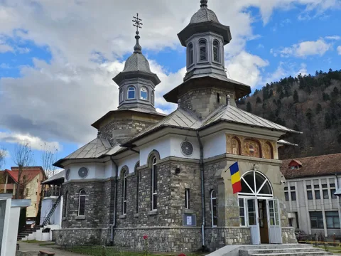 Sfânta Treime 사진