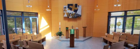 Kreuz-Christi-Kirche 사진