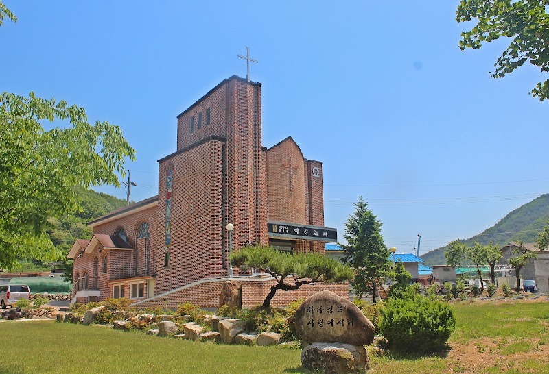 석산교회 사진 (Google 지도)