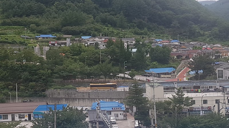 철암교회 사진 (Google 지도)