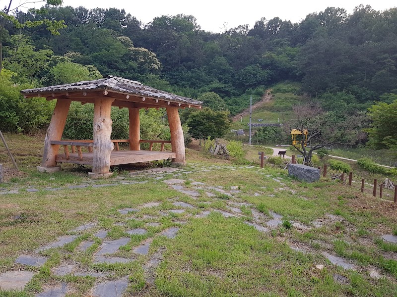 샘솟는교회 사진 (Google 지도)
